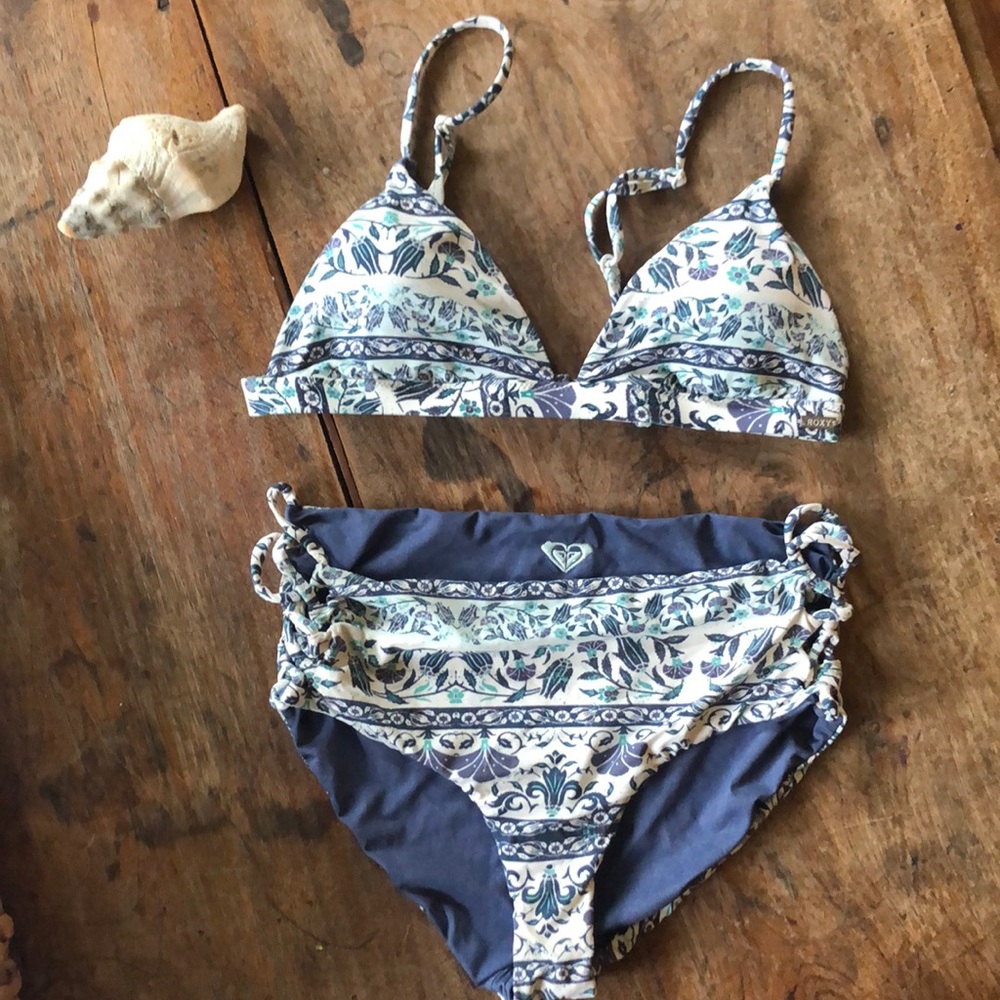Roxy 2 Piece Bathing Suit Reversible! - image 1